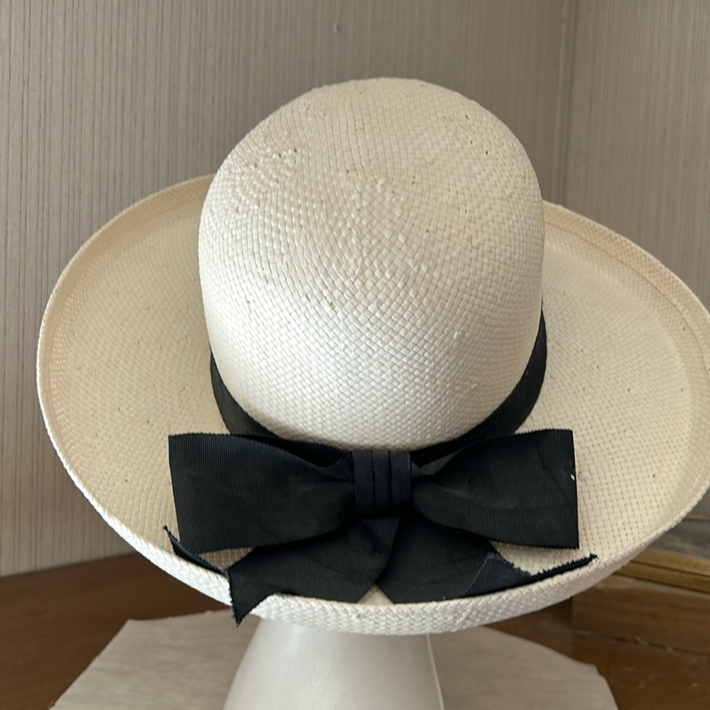 Straw hat